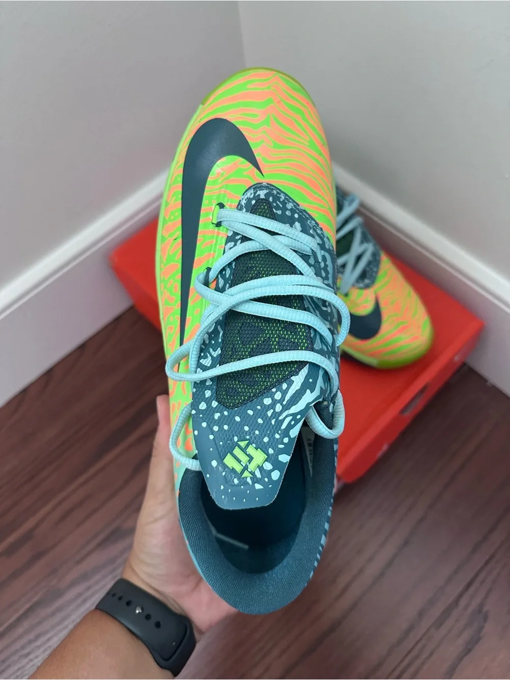 Nike Kids Multicolor KD VI (GS)Low-Top Sneakers in Neon Green and Teal